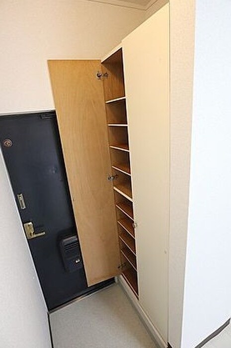 物件内観写真19　(靴箱)