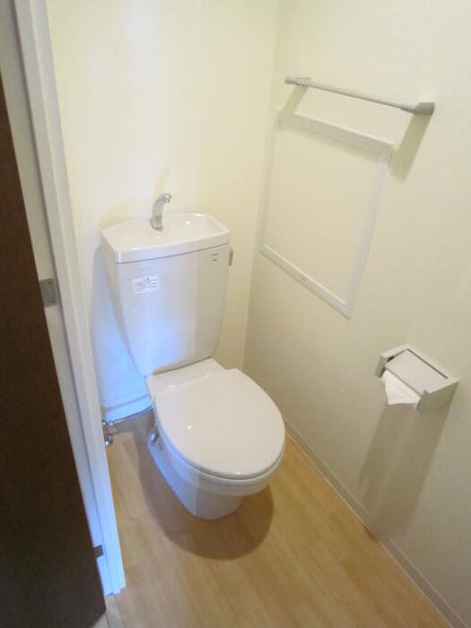 物件内観写真10　(トイレ)