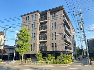 ﾗｲｵﾝｽﾞ嵯峨天龍寺若宮東の邸外観写真