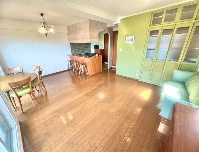 物件内観写真8　(居室)