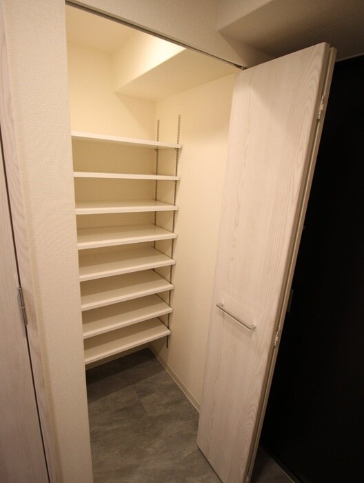 物件内観写真15　(靴箱)