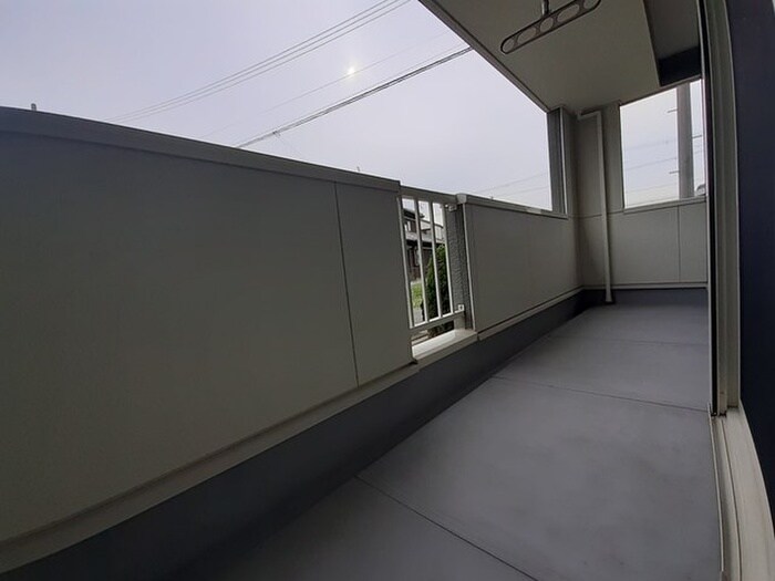 物件内観写真22　(玄関)