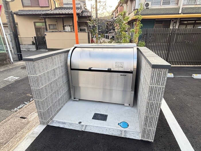 物件外観写真6　(建物設備)