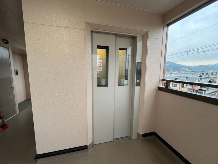 物件外観写真3　(建物設備)