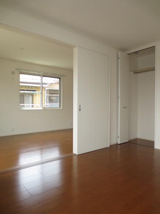 物件内観写真7　(居室)