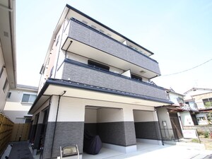 プレアデスセゾン外観写真