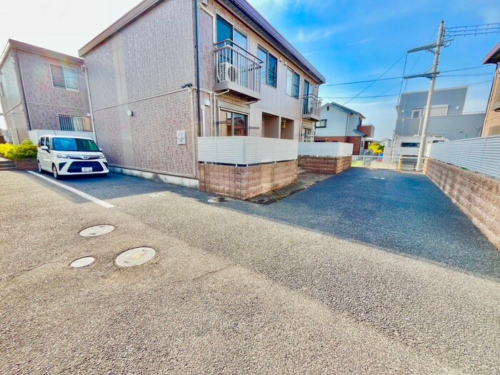 物件外観写真5　(外観写真)