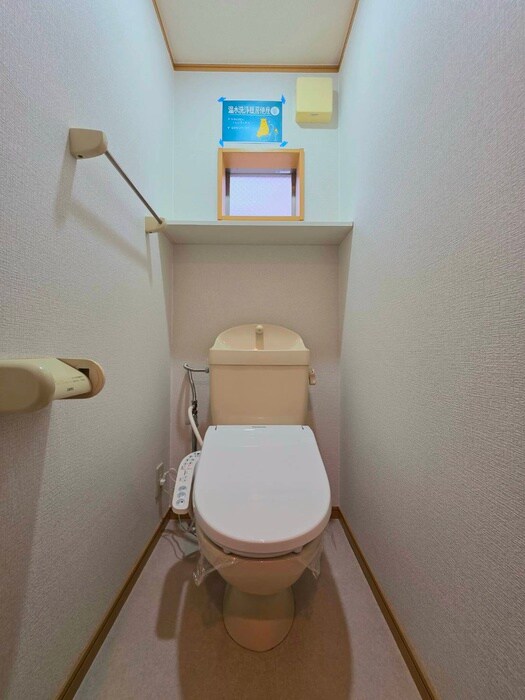 物件内観写真11　(トイレ)