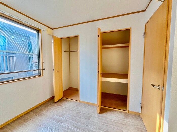 物件内観写真15　(収納)