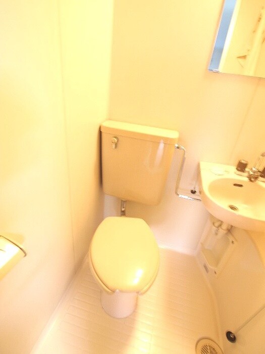 物件内観写真11　(トイレ)