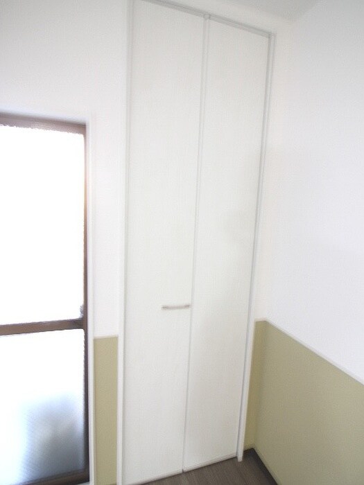 物件内観写真13　(収納)
