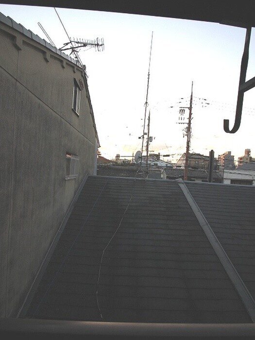 物件内観写真17　(室内からの展望)