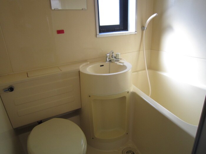 物件内観写真11　(バス／シャワールーム等)