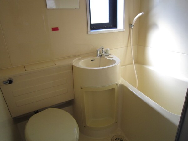 バス／シャワールーム等