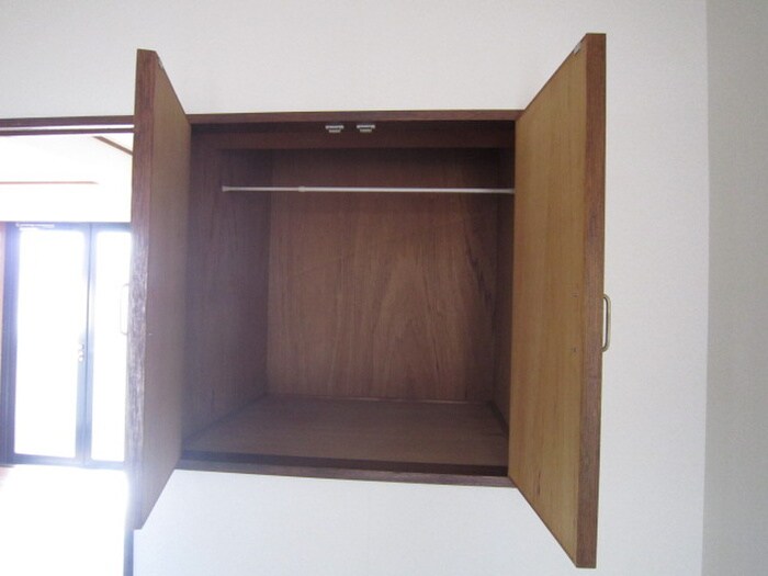 物件内観写真12　(収納)