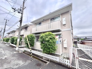 ユーヴェコウデラB棟外観写真