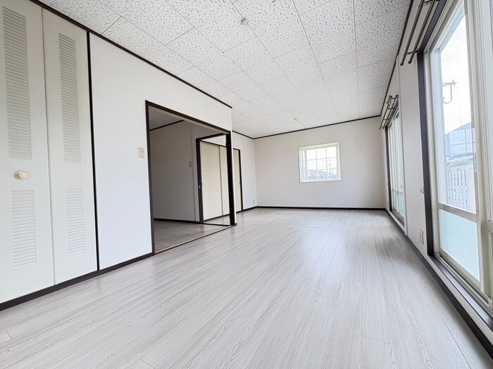 物件内観写真17　(居室)