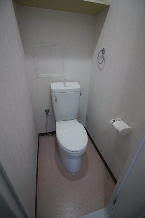 物件内観写真11　(トイレ)