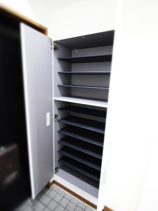 物件内観写真14　(靴箱)