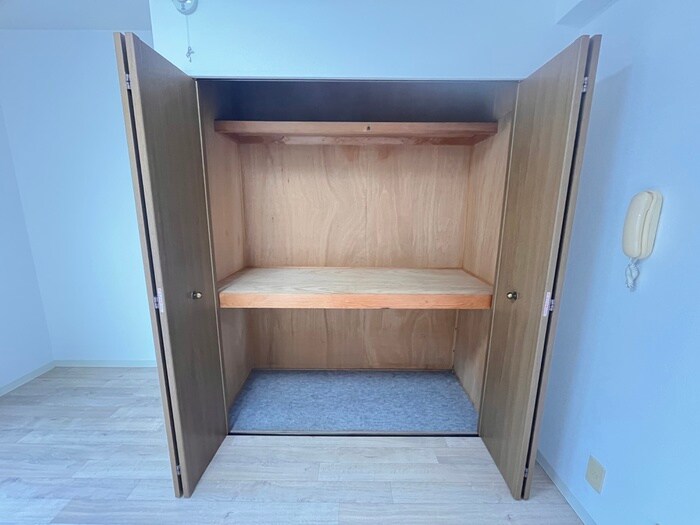 物件内観写真15　(収納)