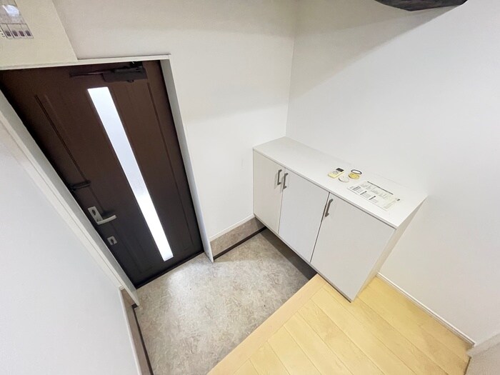 物件内観写真14　(靴箱)