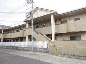 メゾンエスティ外観写真