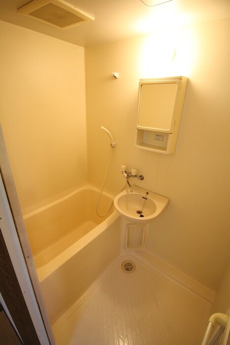 物件内観写真8　(バス／シャワールーム等)