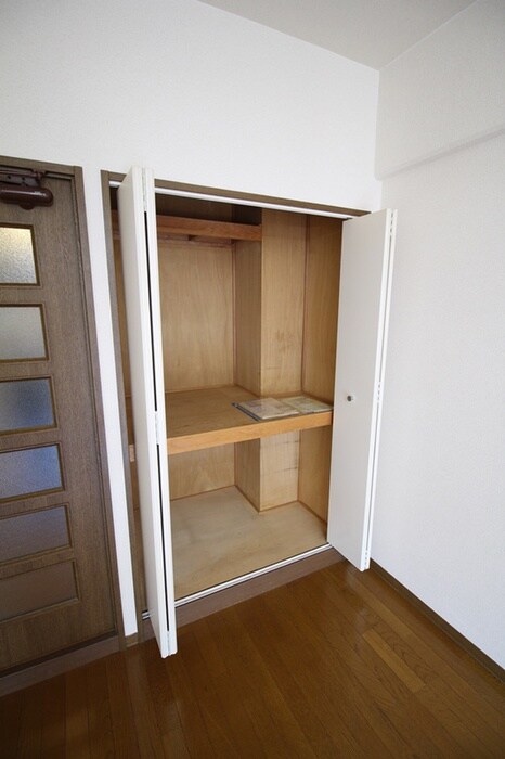 物件内観写真9　(収納)