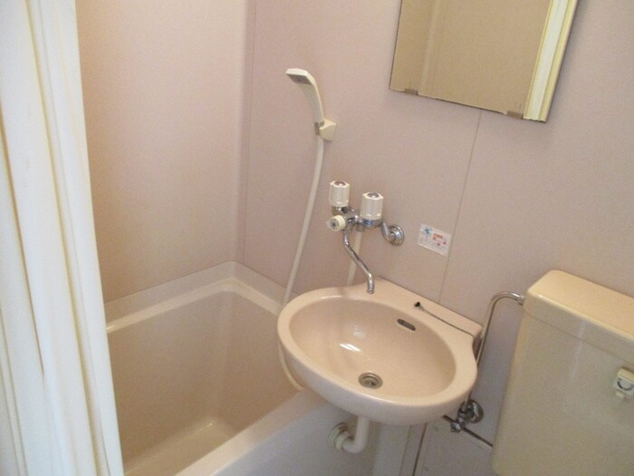 物件内観写真13　(バス／シャワールーム等)