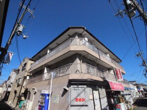 栗田マンション外観写真