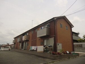コリ－ヌ東くずは外観写真
