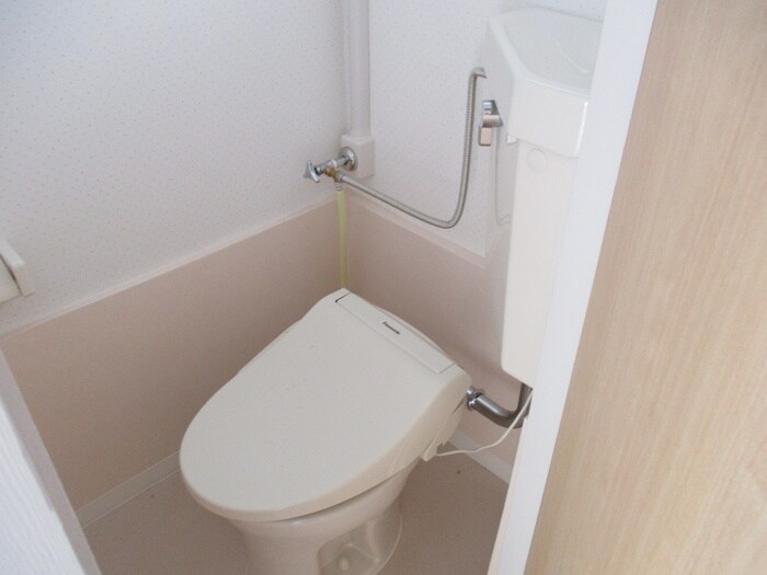 物件内観写真11　(トイレ)