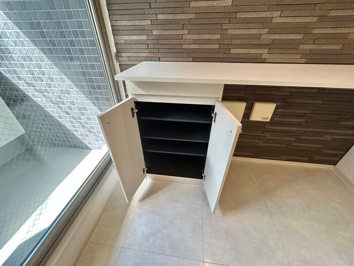 物件内観写真8　(靴箱)