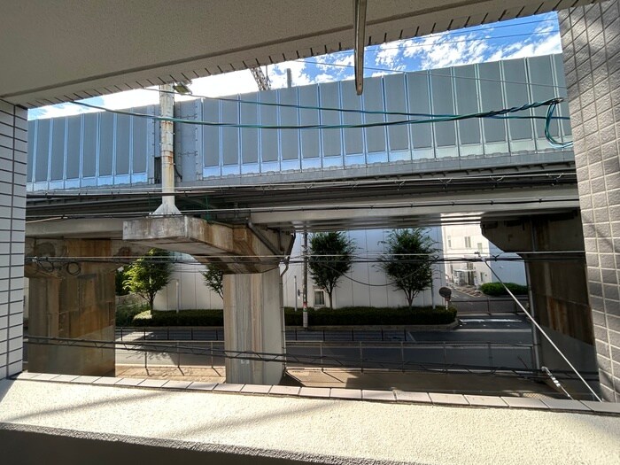 物件内観写真21　(室内からの展望)