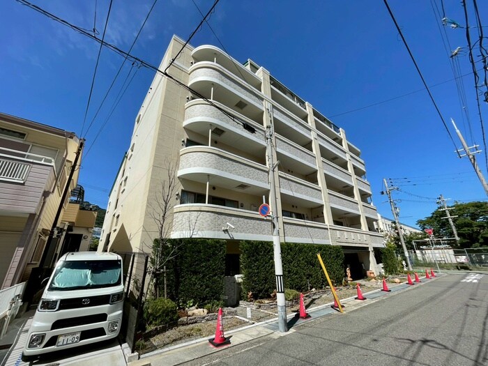 物件外観写真3　(外観写真)