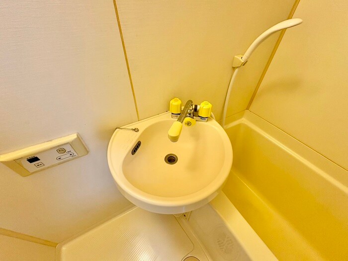 物件内観写真10　(洗面)