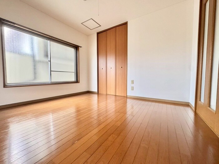 物件内観写真9　(居室)