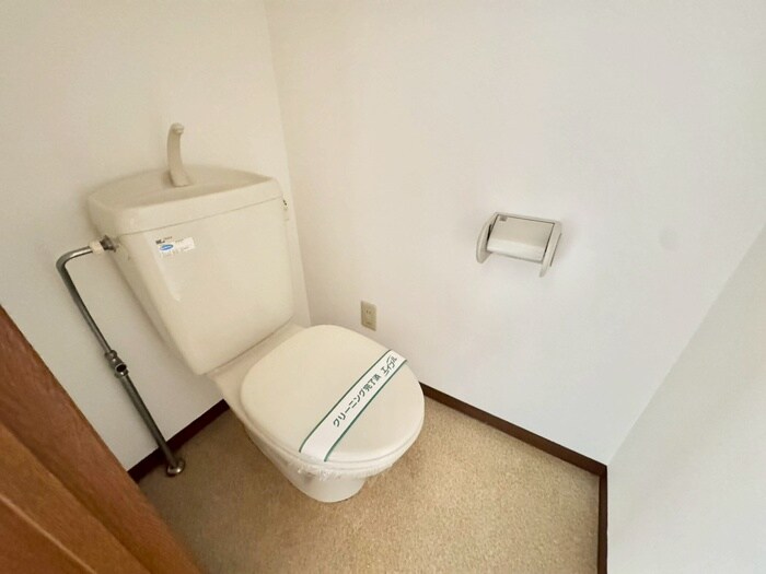 物件内観写真14　(トイレ)