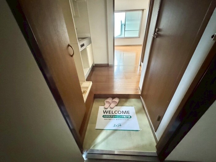 物件内観写真22　(玄関)