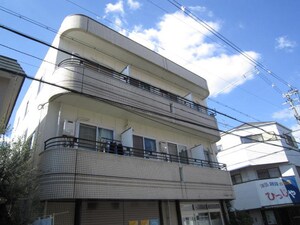 上牧アバンティ外観写真