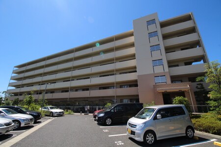 ＯＰＨ北千里青山台１号棟外観写真