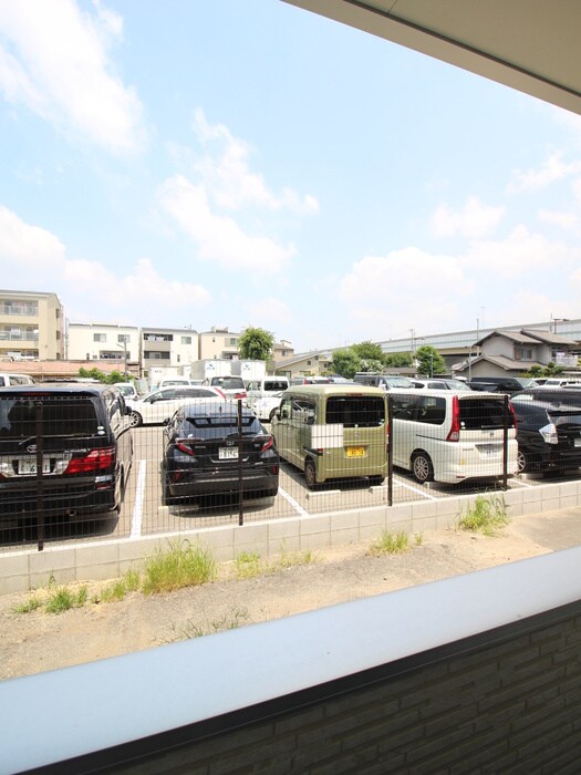 物件内観写真16　(室内からの展望)