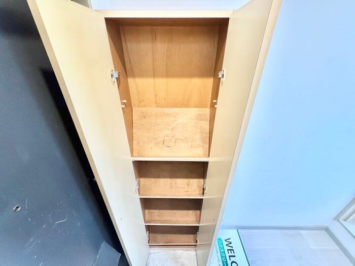 物件内観写真14　(靴箱)