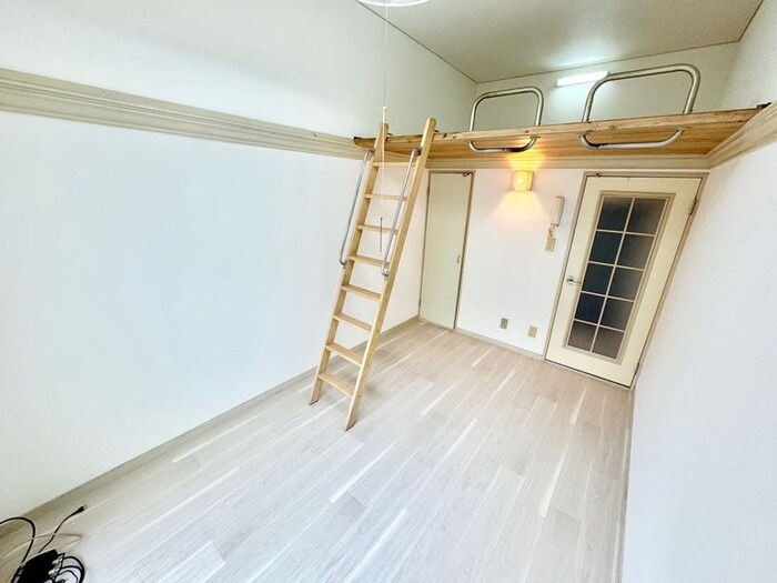 物件内観写真18　(居室)