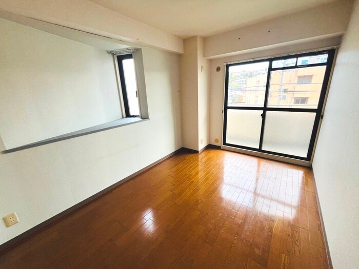 物件内観写真8　(居室)