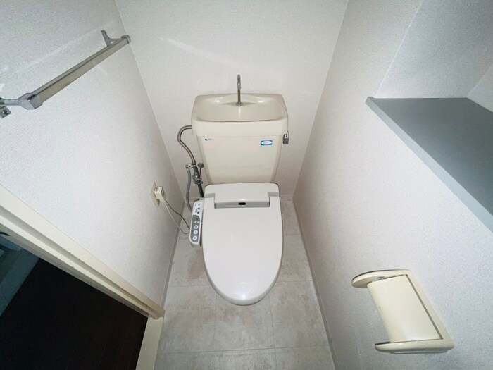 物件内観写真12　(トイレ)