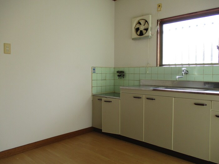物件内観写真4　(キッチン)