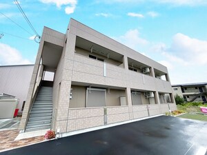 オレンジクレストB外観写真