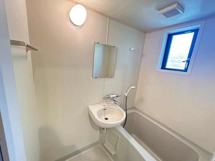 物件内観写真11　(バス／シャワールーム等)