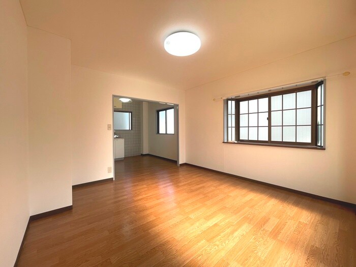 物件内観写真9　(居室)